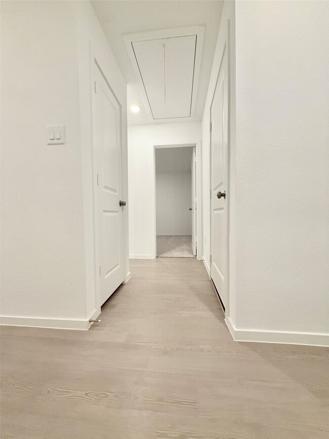 Building Photo - 16115 Domestic Dove Wy