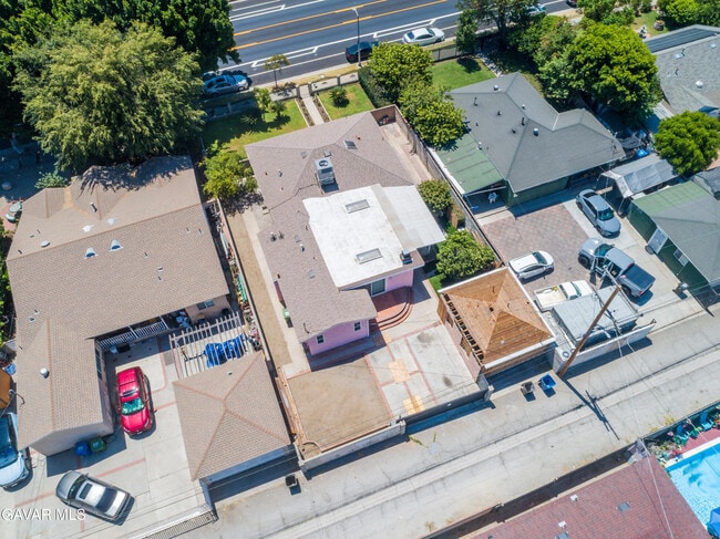 Building Photo - 13951 Terra Bella St
