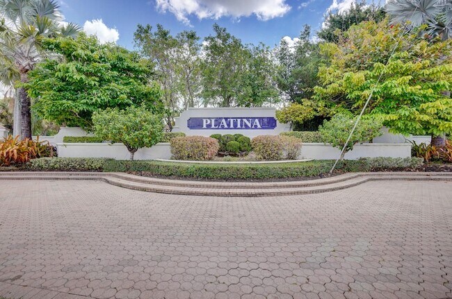 Building Photo - 5195 Europa Dr