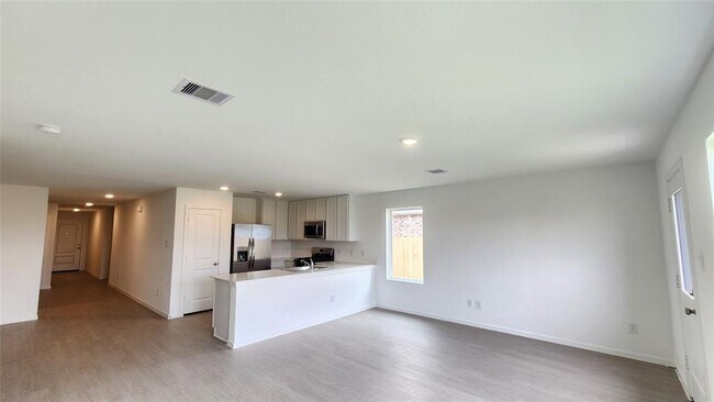 Building Photo - 29018 Rustic Windmill Wy