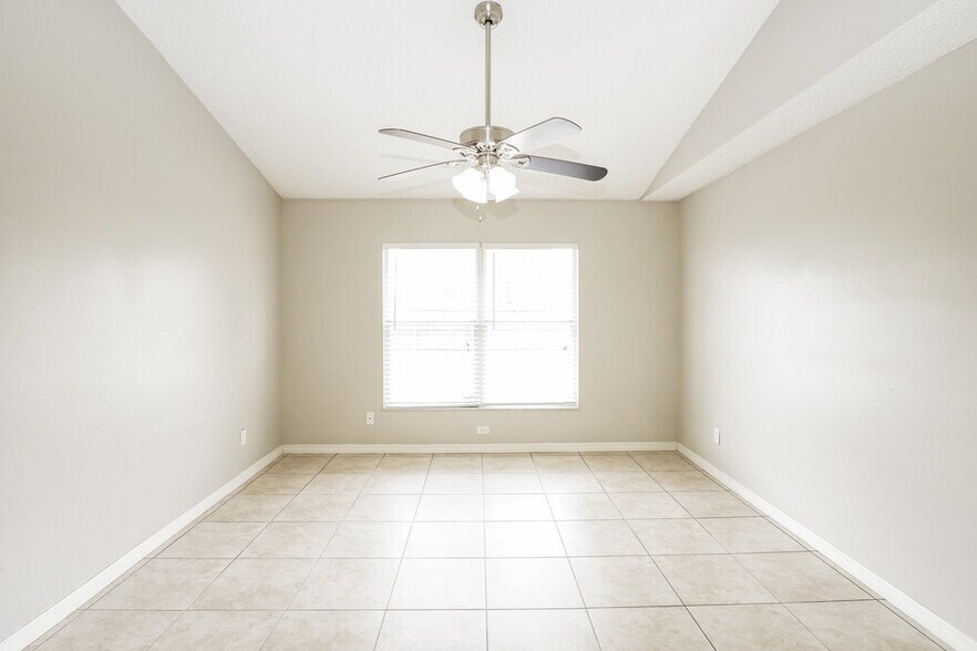 Building Photo - 112 Alta Vista Ct