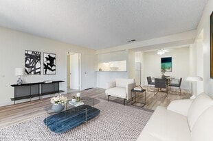 Building Photo - Redlands Park Apartments