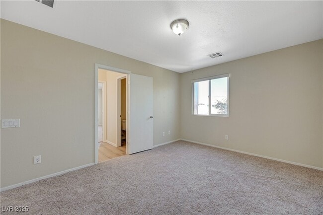 Building Photo - 2827 Dalsetter Dr