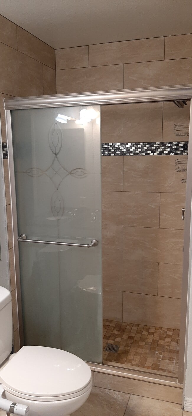 Building Photo - 4400 S Quebec St