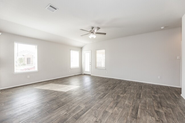 Building Photo - 22730 Busalla Trail