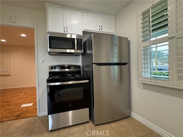 Building Photo - 3618 E La Jara St