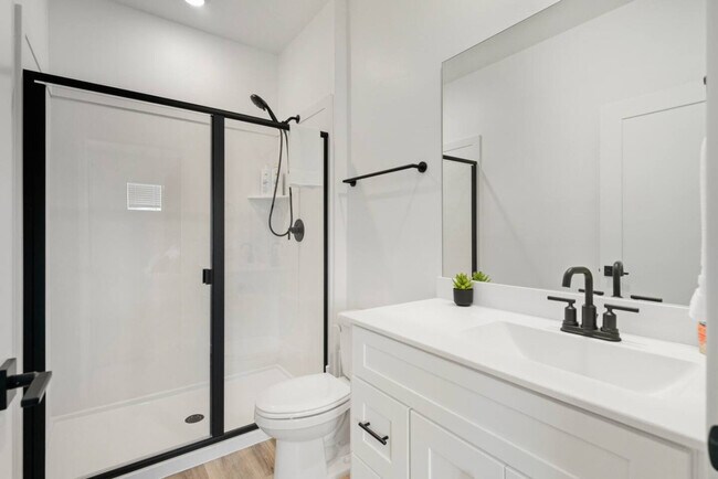 Building Photo - 1702 Ripple Rock Dr