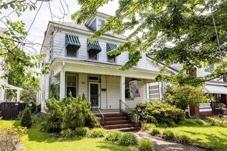 Building Photo - Port Norfolk