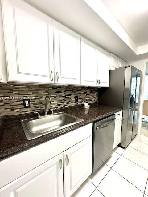 Building Photo - 3505 S Ocean Dr