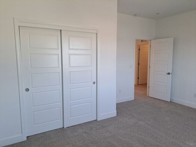 Building Photo - Brand New Home – AVAILABLE SOON!