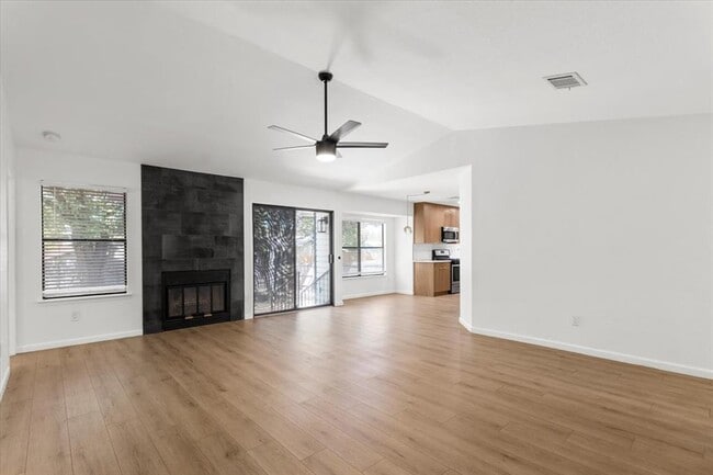 Building Photo - 7800 Turquoise Trail