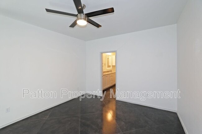 Building Photo - 5000 Ratliff St