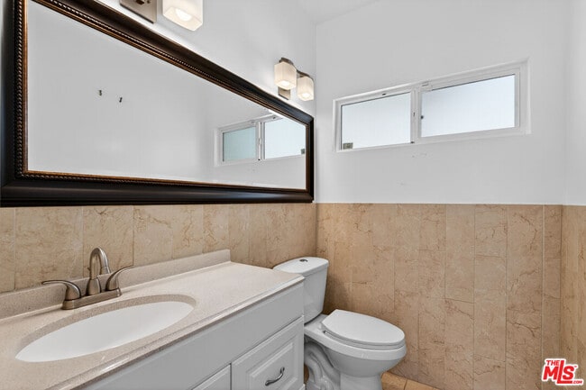 Building Photo - 6292 Lubao Ave