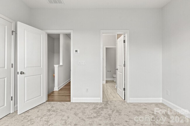 Building Photo - 120 Judson Ave