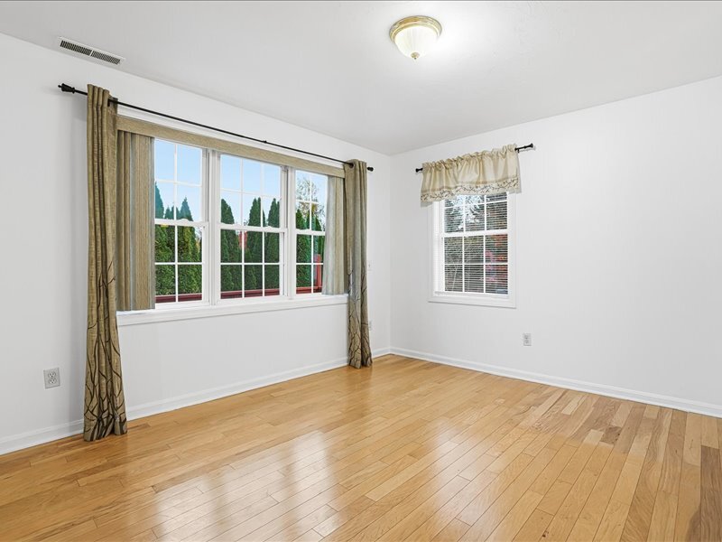 Building Photo - 20 Frongillo Farm Rd