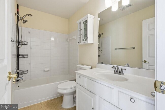 Building Photo - 12212 Densmore Ct