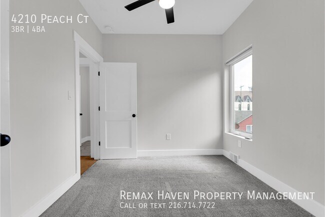 Building Photo - 4210 Peach Ct