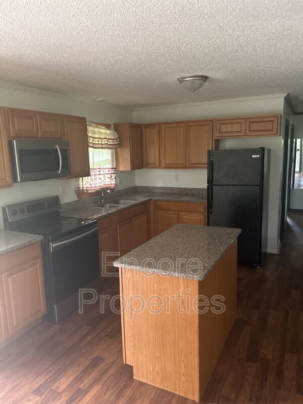 Building Photo - 5744 US-264 ALT
