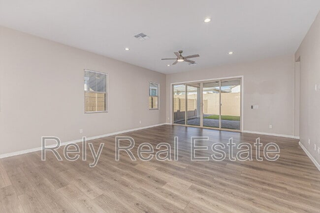 Building Photo - 20108 W Montecito Ave