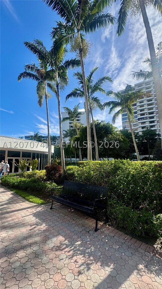 Building Photo - 600 Three Islands Boulevard