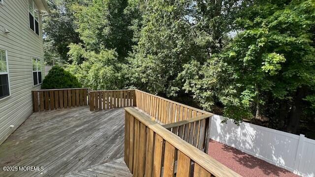 Building Photo - 33 Kinglet Ave