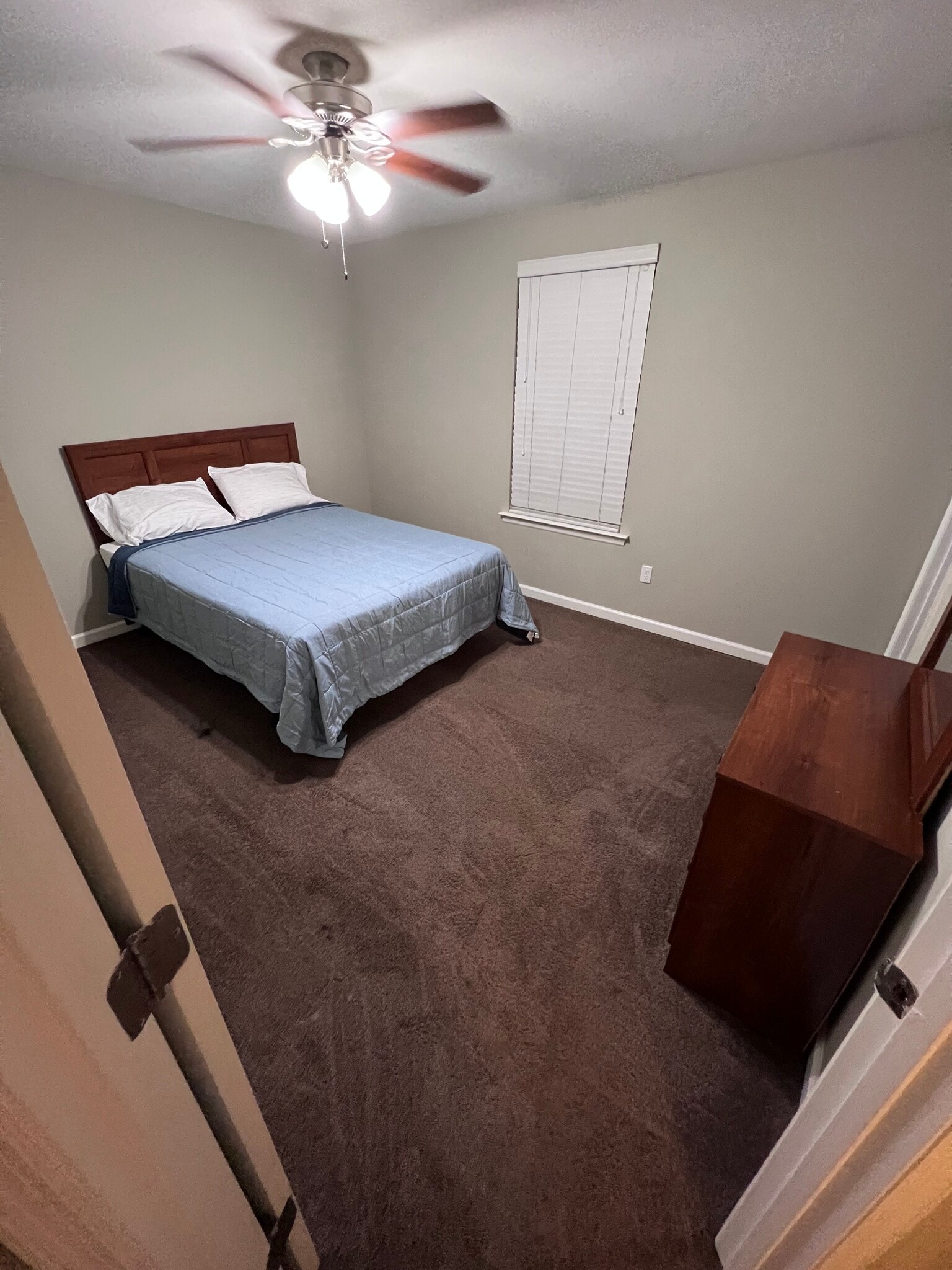 Bedroom - 1928 Corvallis Ave