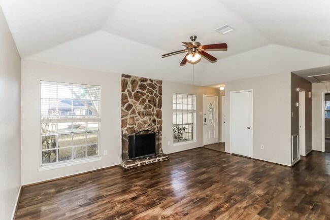 Building Photo - 18714 Andalusian Dr