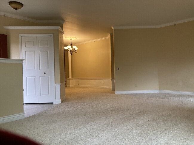 Building Photo - 41645 Copper Creek Dr