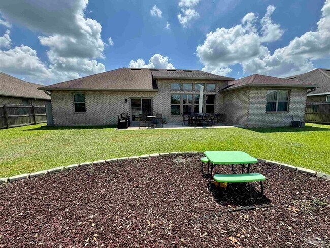 Building Photo - 9993 Boxelder Blvd