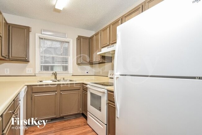 Building Photo - 129 Arcaro Dr