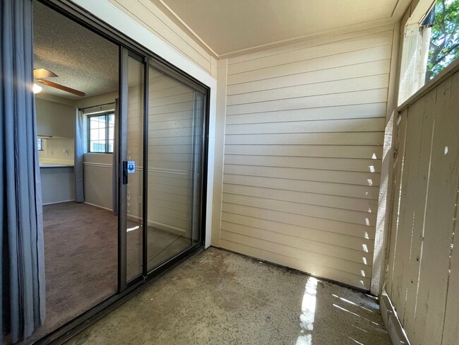 Building Photo - Charming 2-Bedroom Condo in Prime Citrus Heights Location