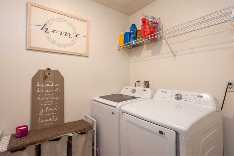 Building Photo - 28834 Enclave Ln