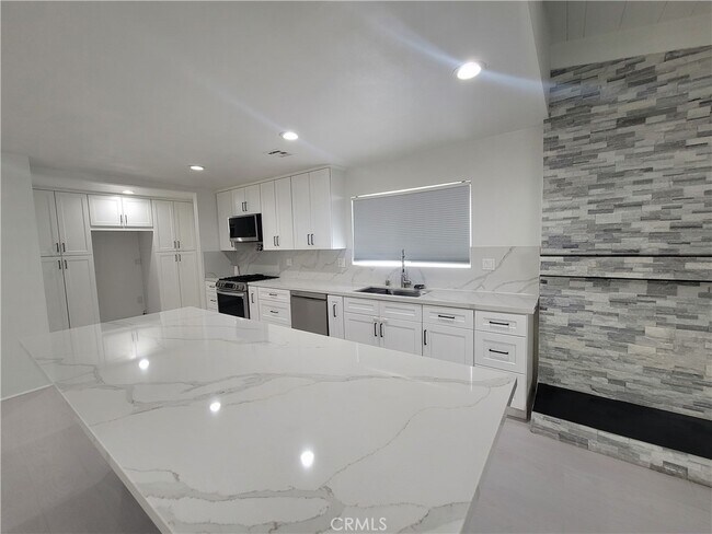 Building Photo - 14935 Nora Pl
