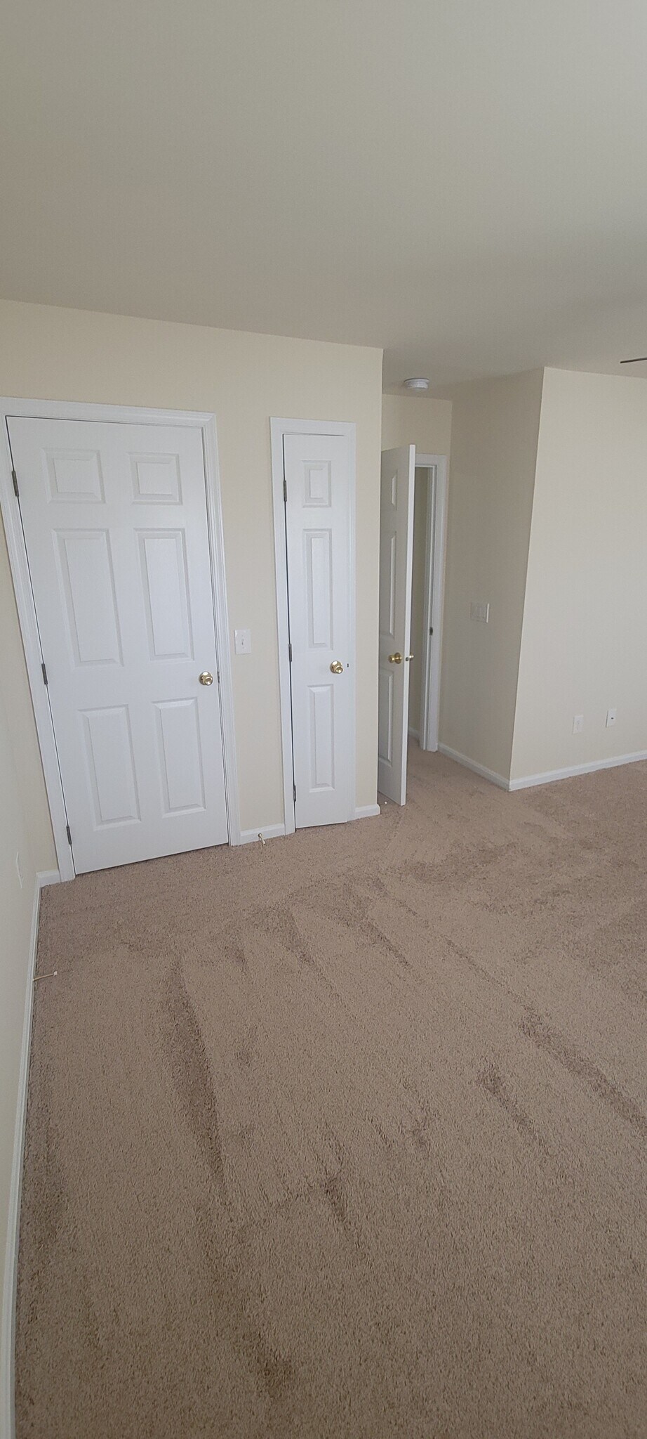 Building Photo - 1134 Pin Oak Dr