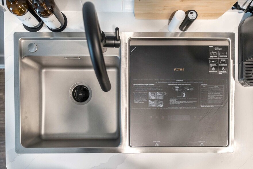 Building Photo - 520 Martin Luther King Jr Blvd