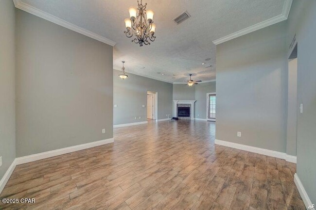 Building Photo - 5409 Nicole Blvd