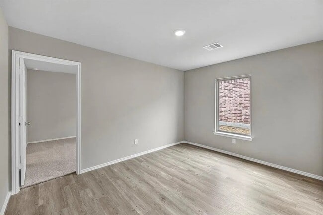 Building Photo - 8213 Red Spruce St