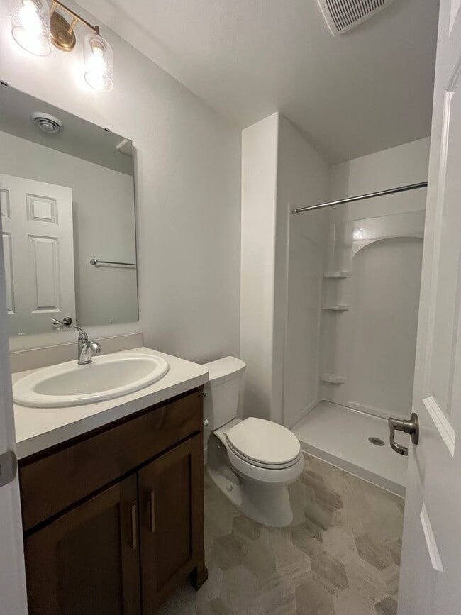 Building Photo - The Wilds Townhomes