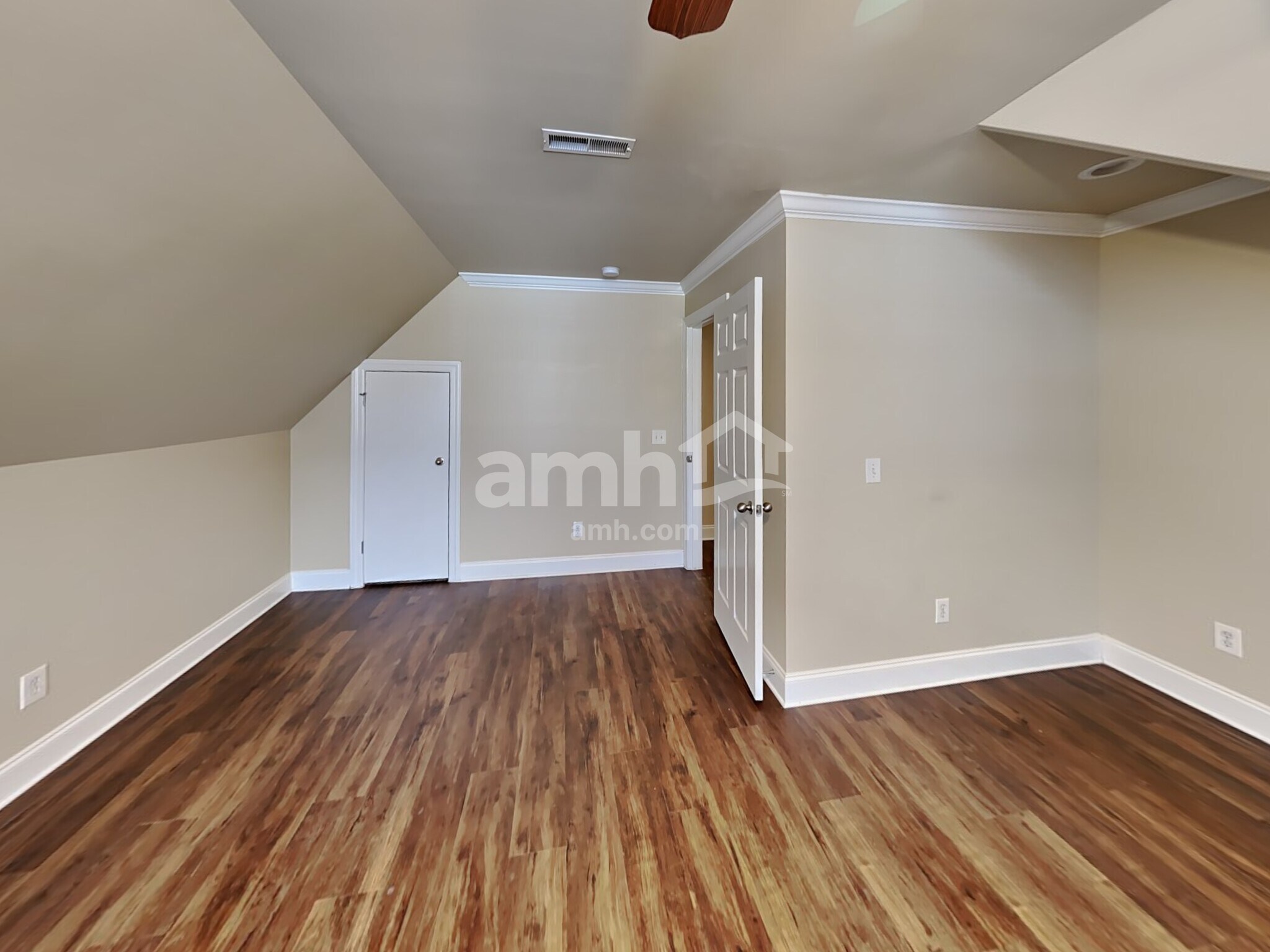 Building Photo - 3014 Waywood Dr