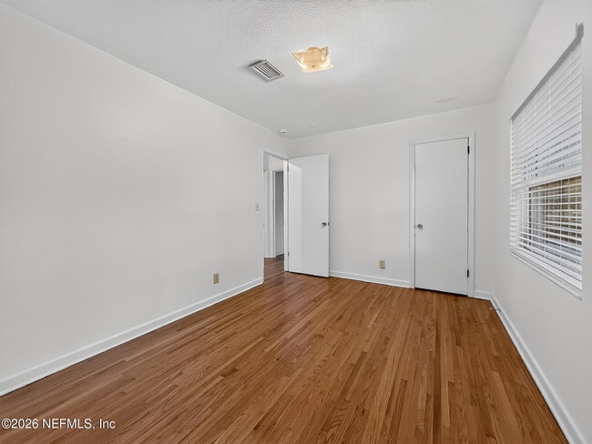 Building Photo - 6306 Romilly Dr