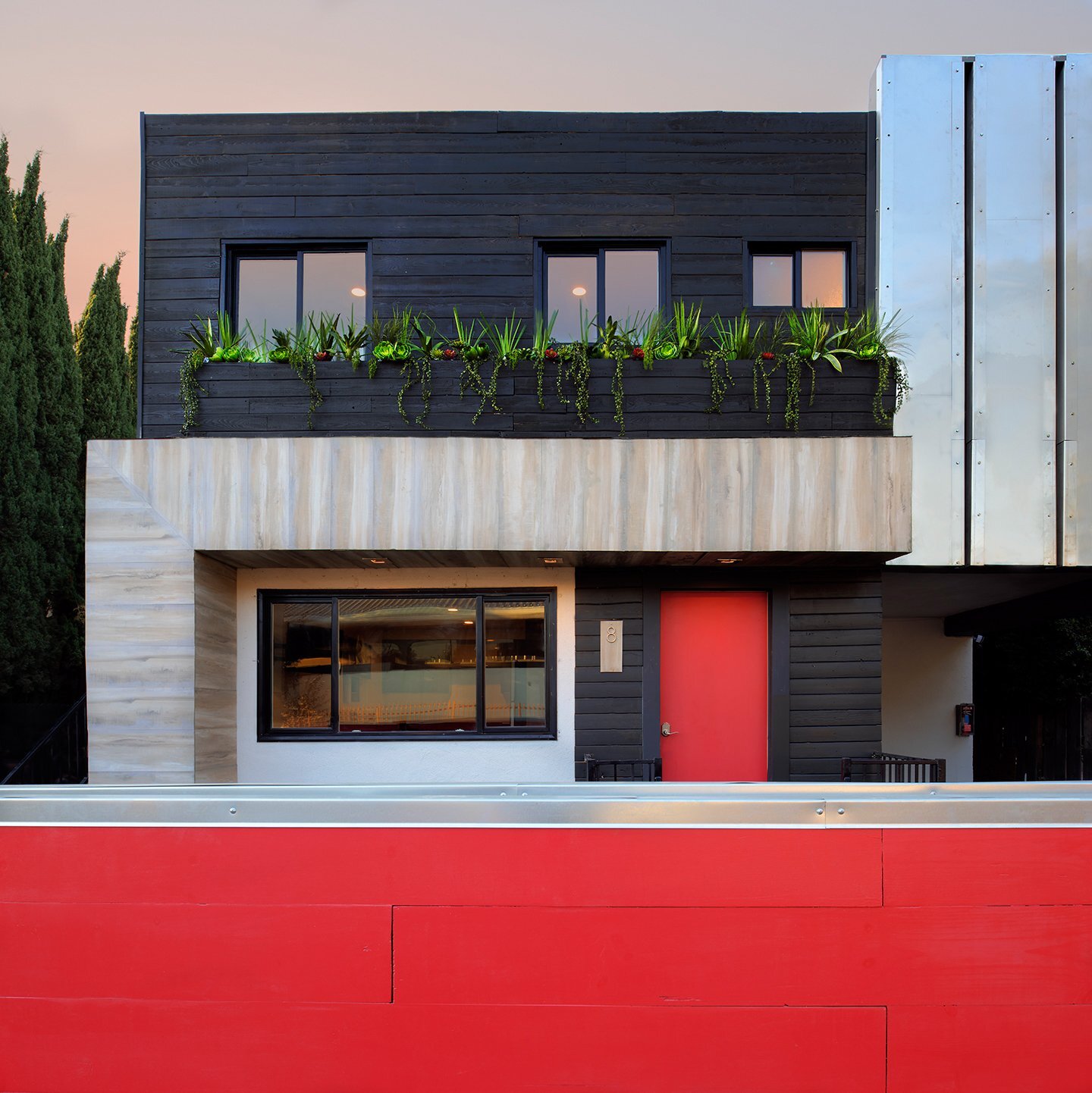 Building Photo - 1321 W 36th Pl
