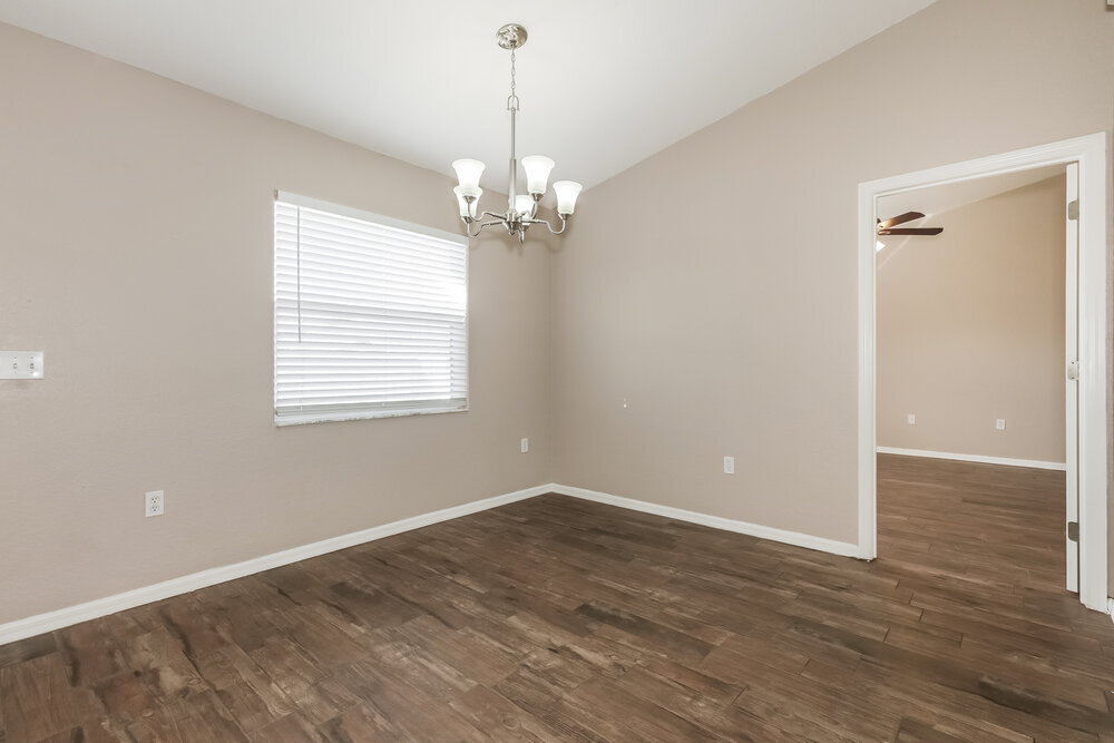 Building Photo - 7742 Ashford Dr