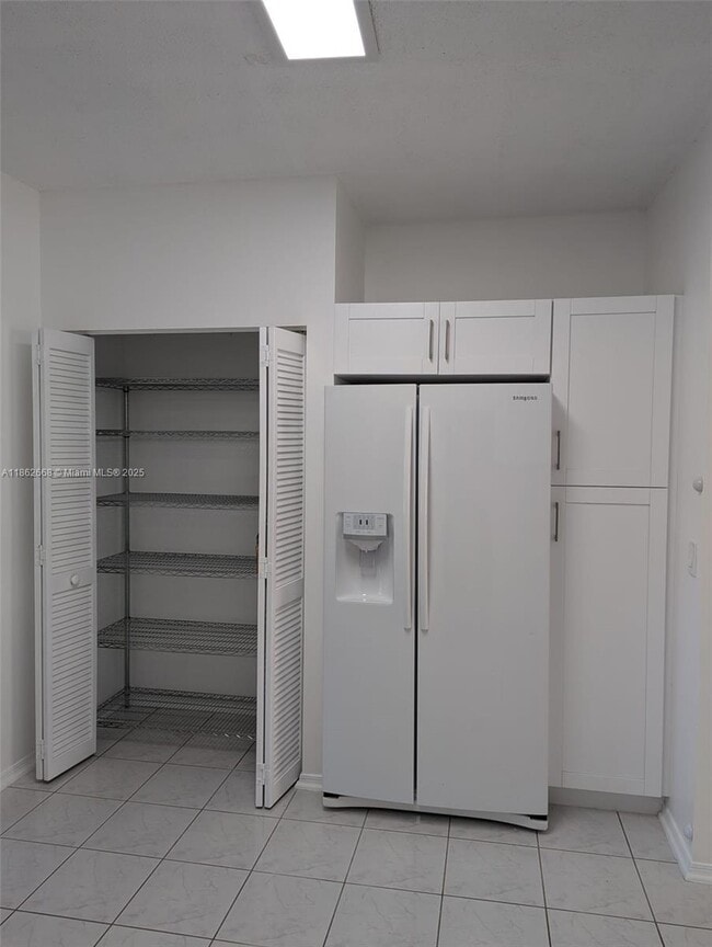 Building Photo - 16699 Hemingway Dr
