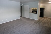 Building Photo - 2800 Crystal St