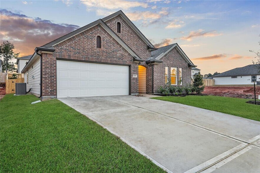 Building Photo - 12411 Southern Trail Ct