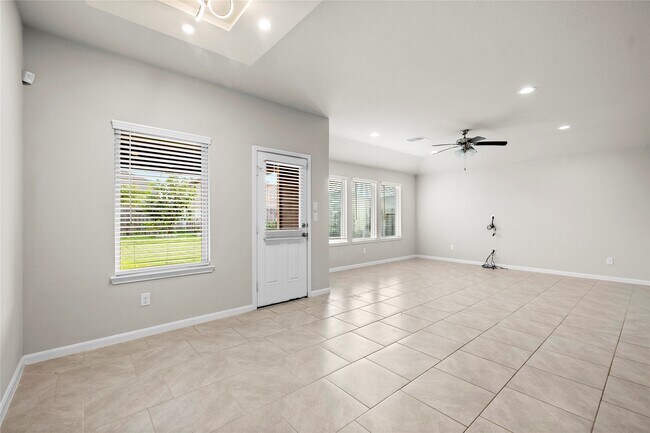 Building Photo - 18214 Banfield Summit Ct