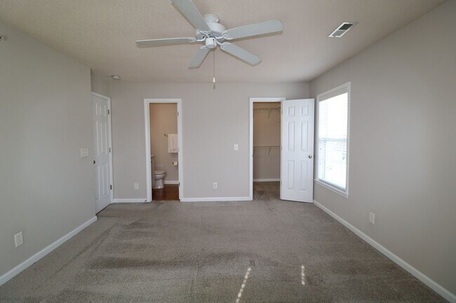 Building Photo - 3761 Holmes Creek Pl