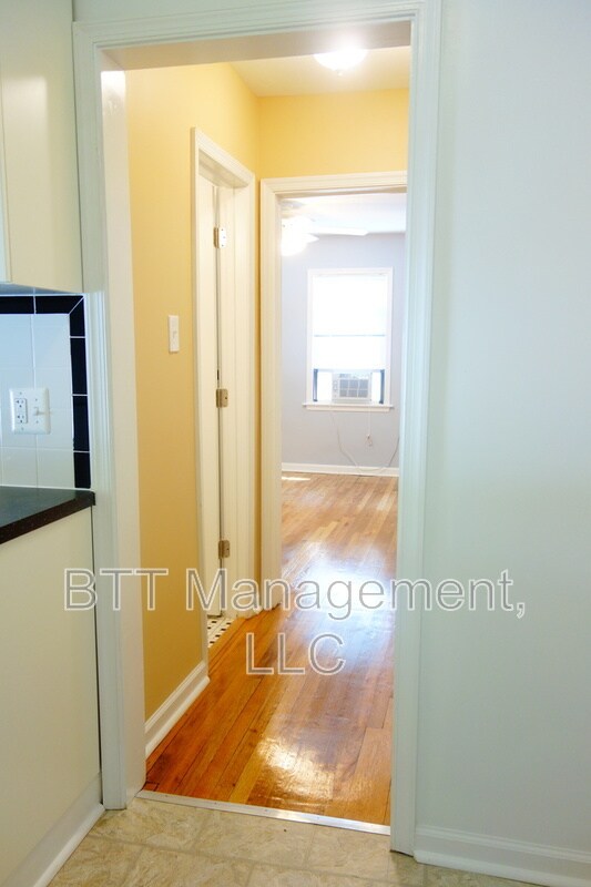 Building Photo - 8401 Flower Ave