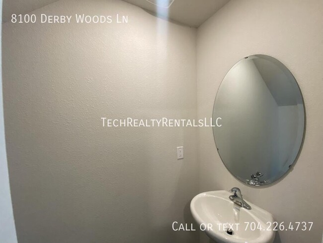 Building Photo - 8100 Derby Wood Ln