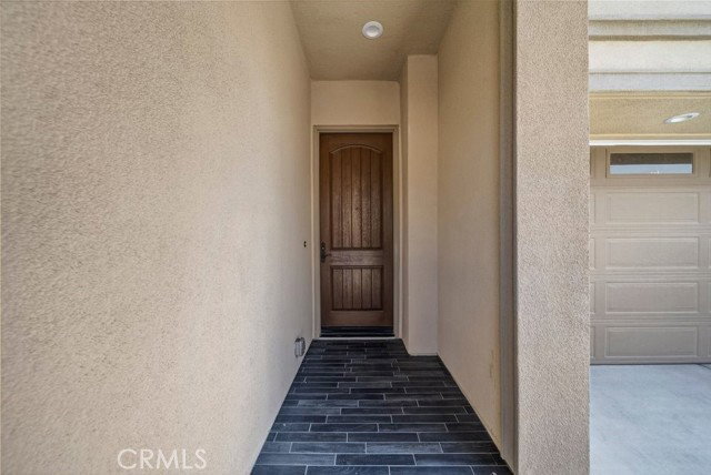 Building Photo - 20752 Spruce Cir